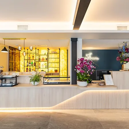 Park Hotell 3*