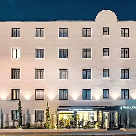 Park Hotel 3*